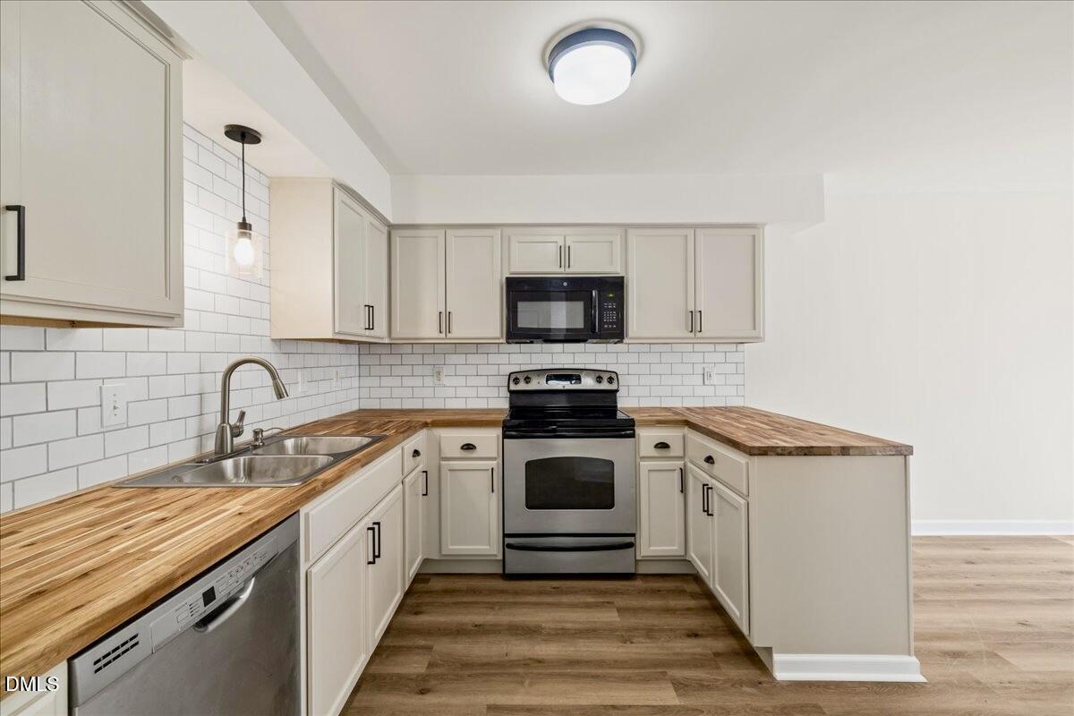 4604 Millstone Drive, Unit D Raleigh, NC 27604 - Photo 2 of 22 15-4604 Millstone Dr unit D