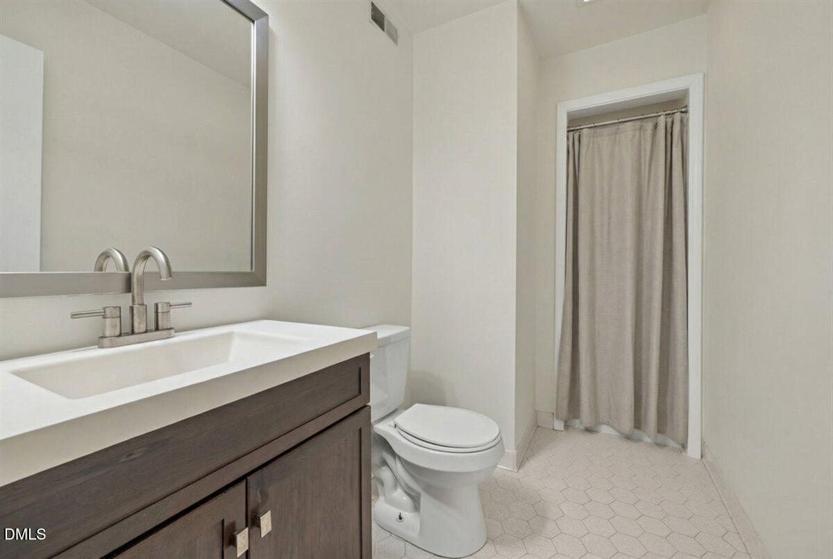 4604 Millstone Drive, Unit D Raleigh, NC 27604 - Photo 9 of 22 40-4604 Millstone Dr unit D VIRTUALLY ST