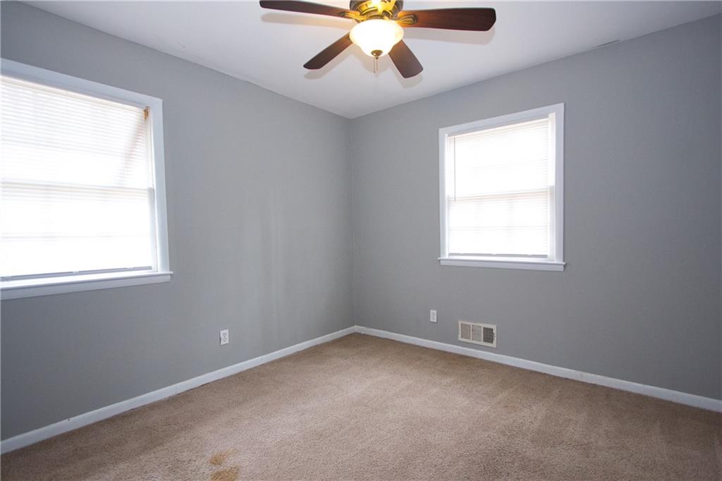 2974 McGlynn Court Decatur, GA 30034 - Photo 11 of 28 an empty room with a window
