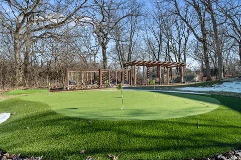 $1,245,000 | 431 Maplewood Drive, Barrington, IL 60010