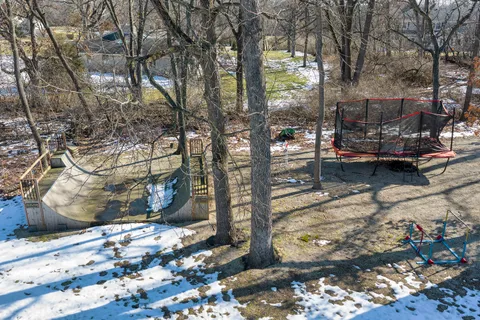 $1,245,000 | 431 Maplewood Drive, Barrington, IL 60010