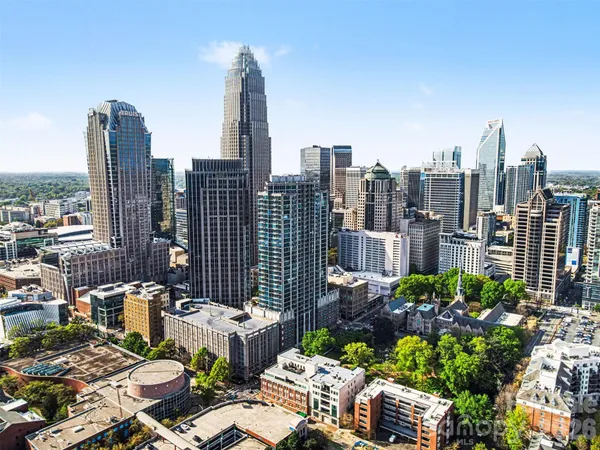 $325,000 | 210 North Church Street, Unit 1411, Charlotte, NC 28202