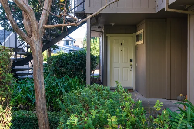 a view of a interior of the house