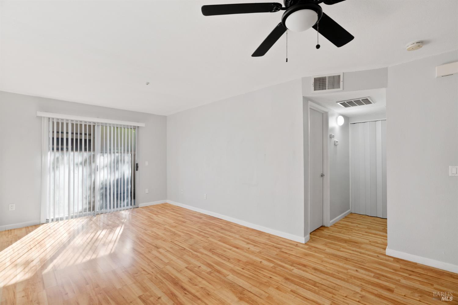 7651 Camino Colegio Rohnert Park, CA 94928 - Photo 11 of 15 a view of empty room with wooden floor