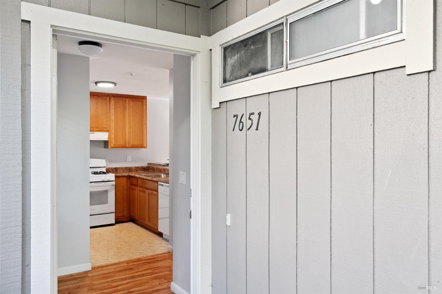 7651 Camino Colegio Rohnert Park, CA 94928 - Photo 2 of 15 a elevator with wooden floor