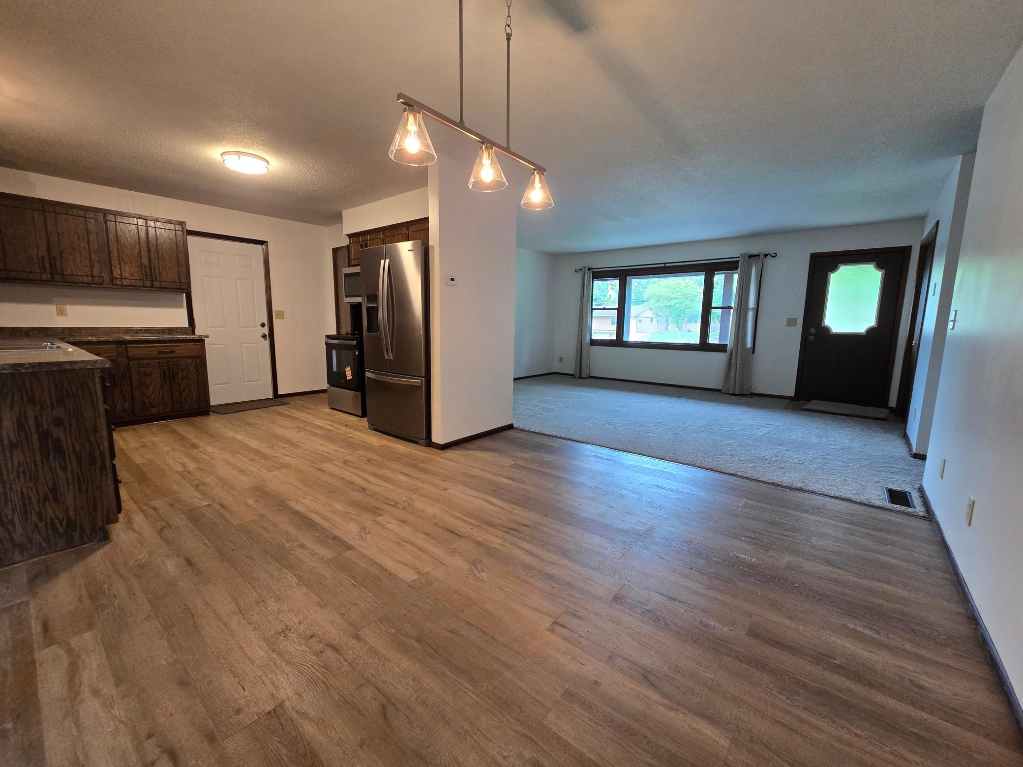 409 Main Street South St. Michael, MN 55376 - Photo 7 of 36