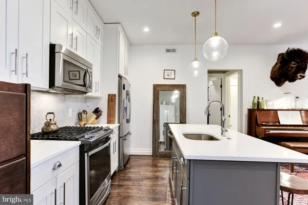 $880,000 | 2303 Ontario Road Northwest, Unit 7, Washington, DC 20009