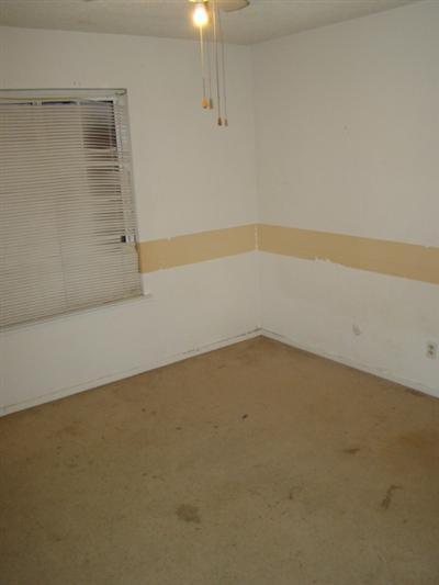 17152 Rodeo Drive Madera, CA 93638 - Photo 7 of 11 Gallery Image 7
