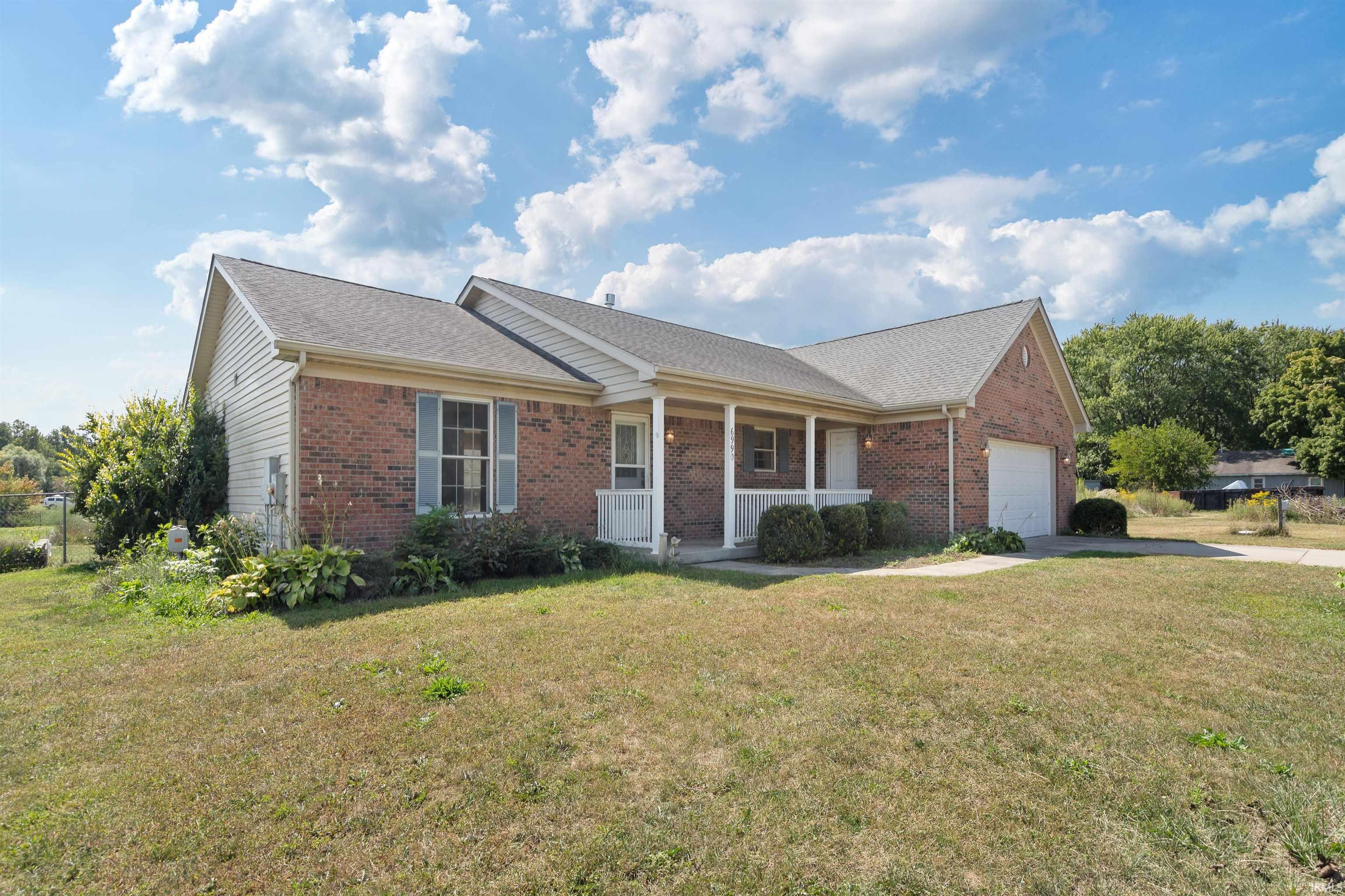 6990 East St Road Monticello, IN 47960 - Photo 3 of 27 Gallery Image 3