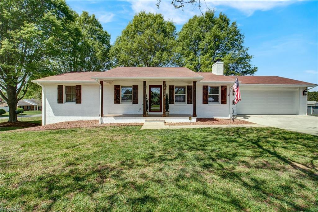 4134 Sawmill Road Winston-Salem, NC 27107 - Photo 1 of 31 Gallery Image 1