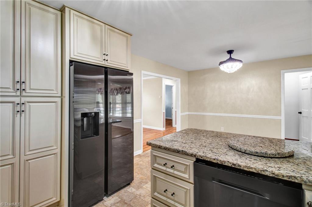 4134 Sawmill Road Winston-Salem, NC 27107 - Photo 13 of 31 Gallery Image 13