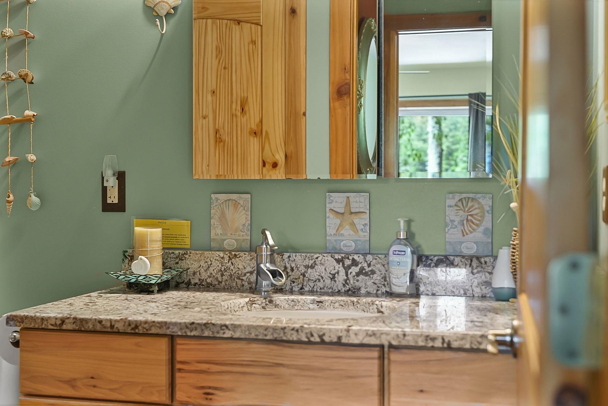 376 Highview Road Traverse City, MI 49696 - Photo 24 of 66