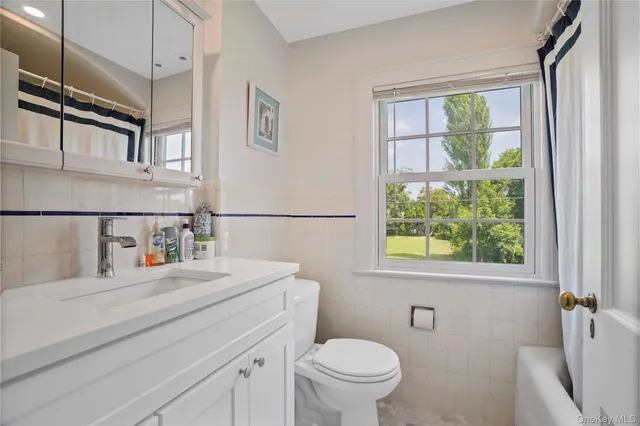 $7,200 | 30 Summit Street, Eastchester, NY 10709