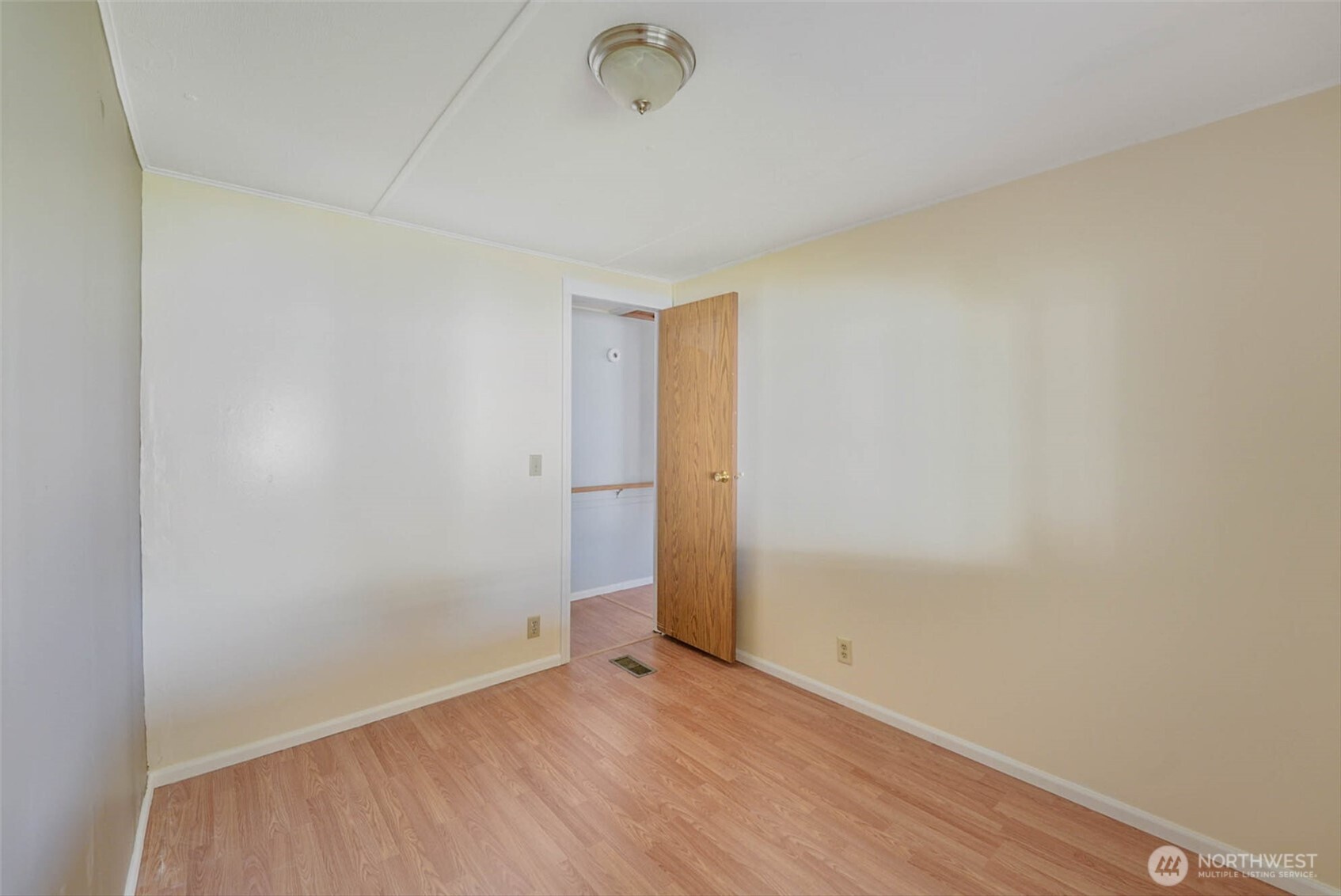9403 Pierce Lane, Unit 22 Sedro-Woolley, WA 98284 - Photo 14 of 19