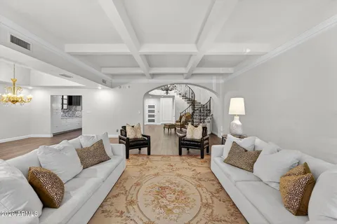 $1,075,000 | 77 East Missouri Avenue, Unit 27, Phoenix, AZ 85012