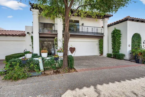 $1,075,000 | 77 East Missouri Avenue, Unit 27, Phoenix, AZ 85012