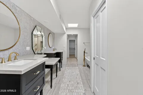 $1,075,000 | 77 East Missouri Avenue, Unit 27, Phoenix, AZ 85012