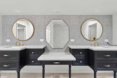 a view of an entryway