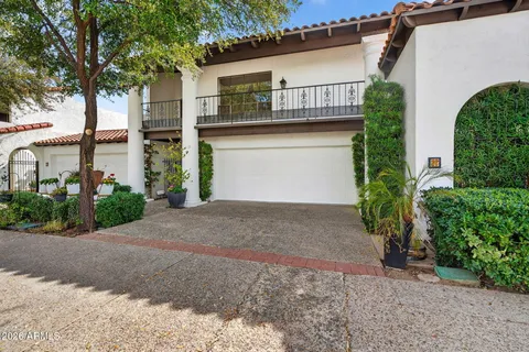 $1,075,000 | 77 East Missouri Avenue, Unit 27, Phoenix, AZ 85012