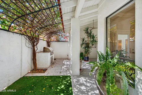 $1,075,000 | 77 East Missouri Avenue, Unit 27, Phoenix, AZ 85012