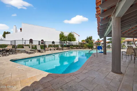 $1,075,000 | 77 East Missouri Avenue, Unit 27, Phoenix, AZ 85012