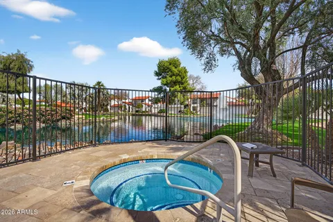 $999,999 | 77 East Missouri Avenue, Unit 27, Phoenix, AZ 85012