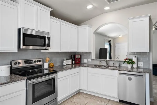 $1,999 | 18333 Cumberland Gap Street, Pflugerville, TX 78660