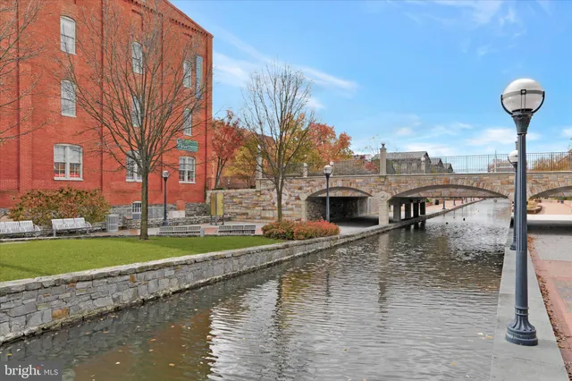 a view of a cars parked in front of a building