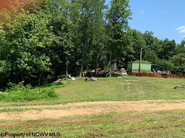 3069 Runnion Ridge Duck, WV 25063 - Photo 21 of 29 Gallery Image 21
