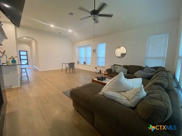$2,200 | 336 Teakmill Trail, San Marcos, TX 78666