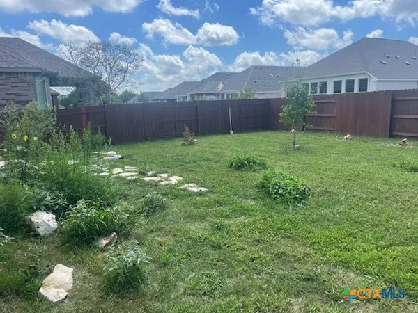 $2,200 | 336 Teakmill Trail, San Marcos, TX 78666