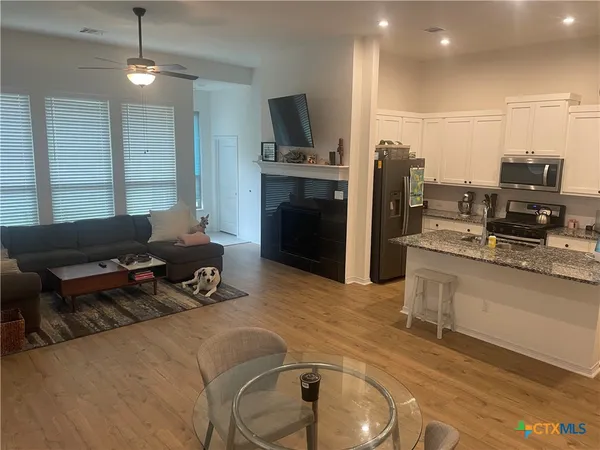 $2,200 | 336 Teakmill Trail, San Marcos, TX 78666