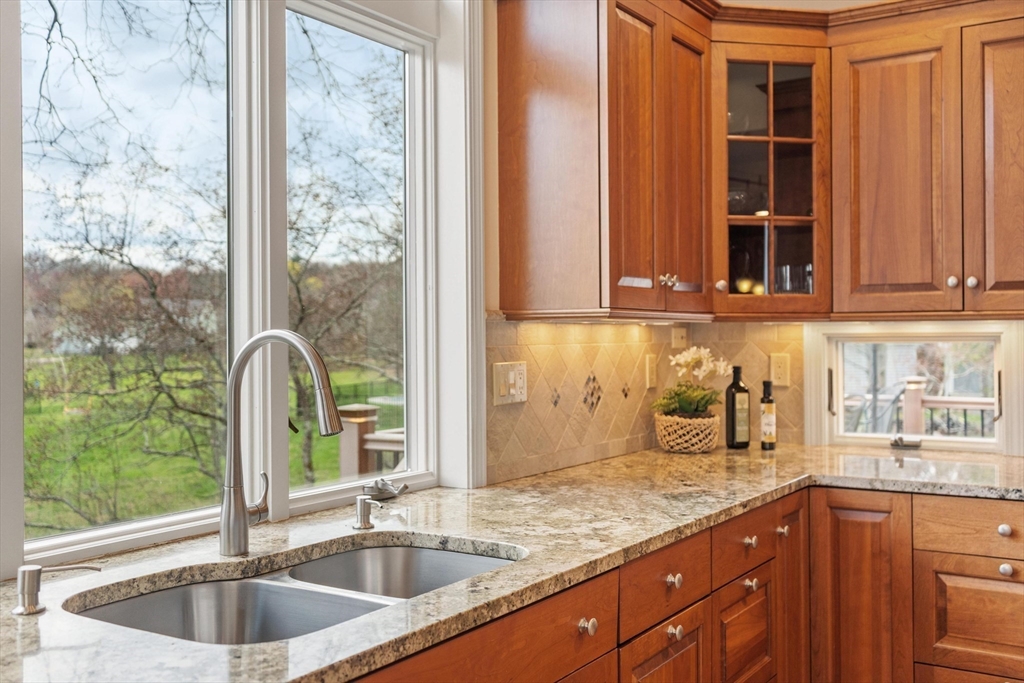 18 Robert Road Stow, MA 01775 - Photo 14 of 42