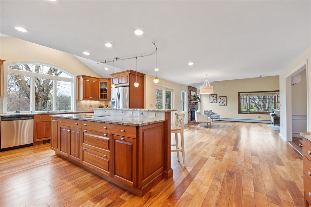 18 Robert Road Stow, MA 01775 - Photo 15 of 42