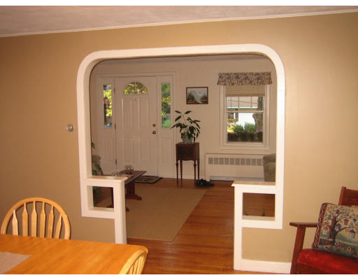 57 Carter Road Worcester, MA 01609 - Photo 12 of 30 Gallery Image 12