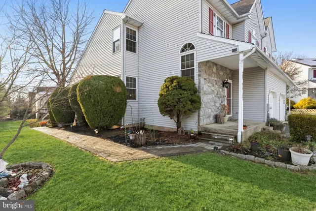$2,750 | 34 Degas Circle, Wilmington, DE 19808