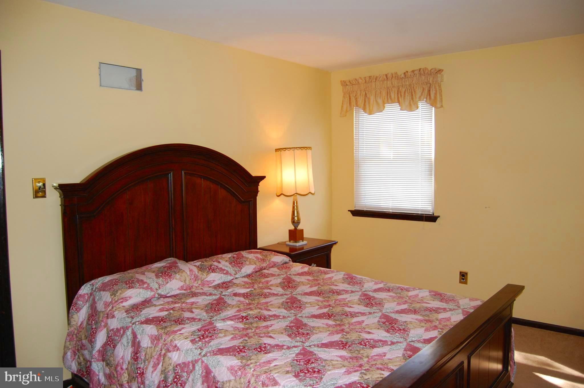 904 Mennonite Road Royersford, PA 19468 - Photo 12 of 27 Owners BR