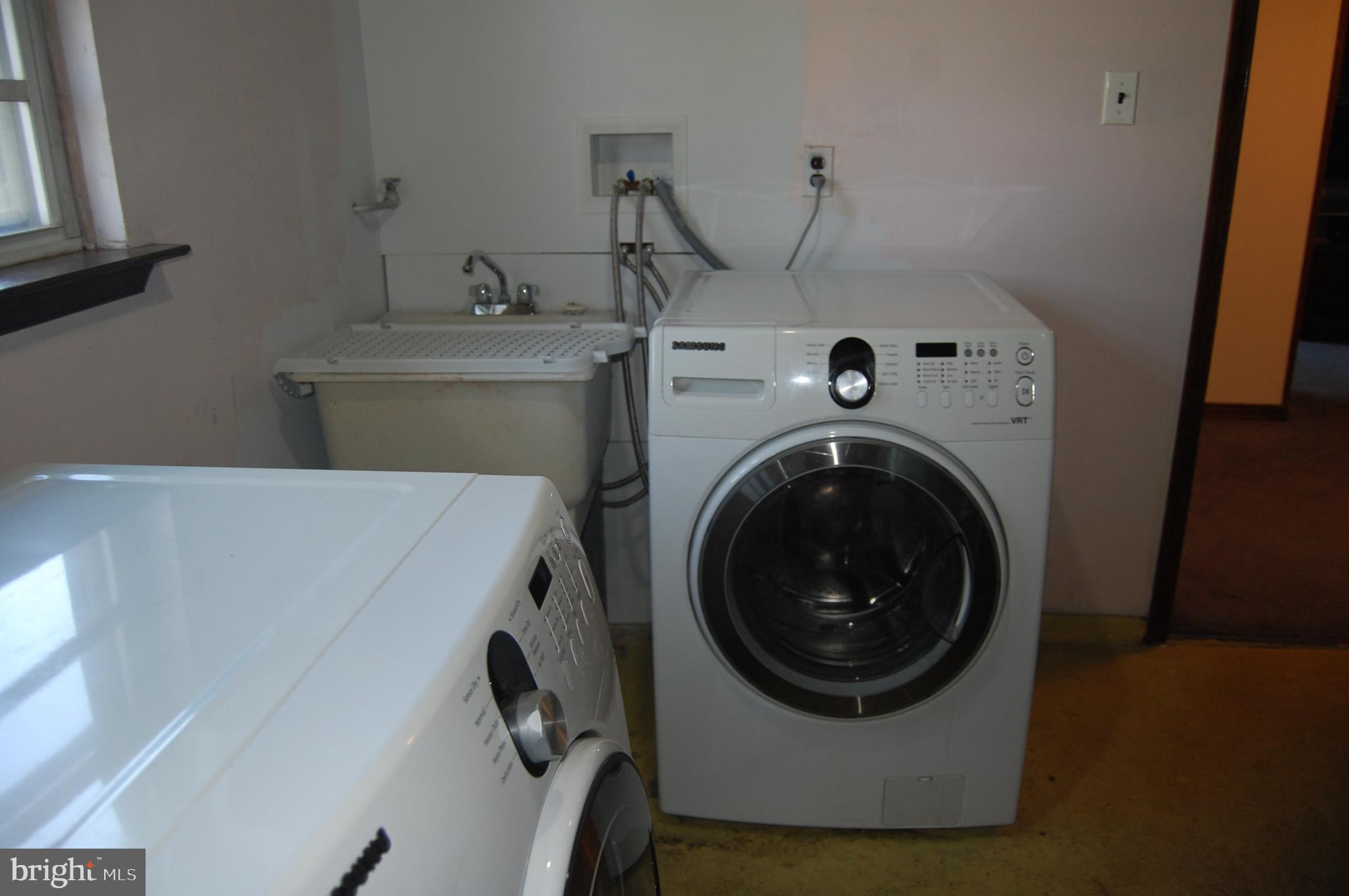 904 Mennonite Road Royersford, PA 19468 - Photo 25 of 27 Laundry