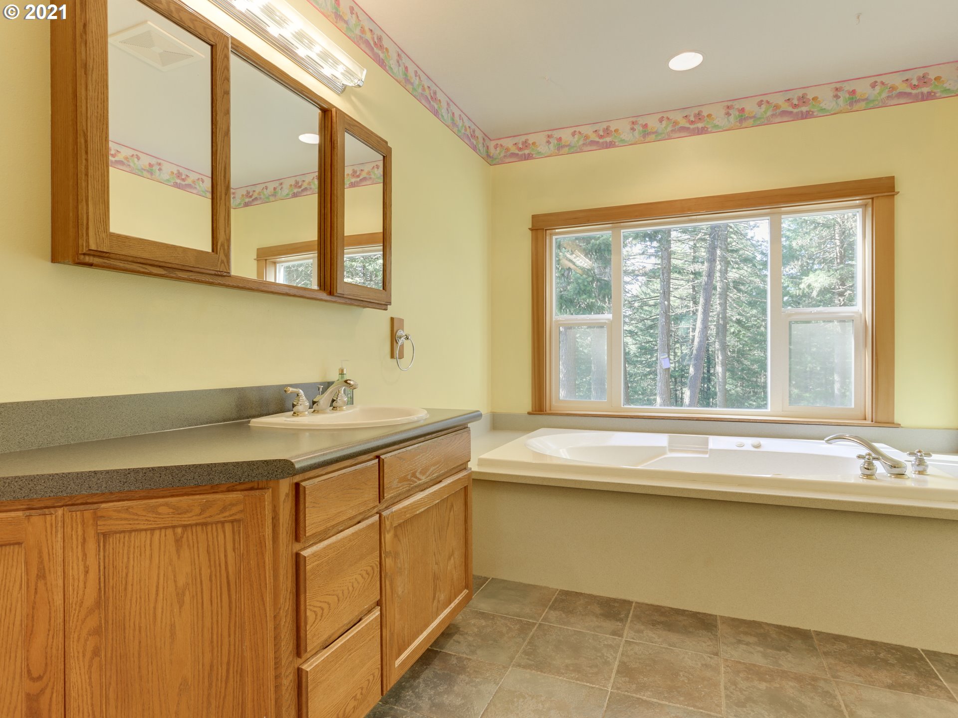 2800 Elder Road Hood River, OR 97031 - Photo 21 of 32 Gallery Image 21