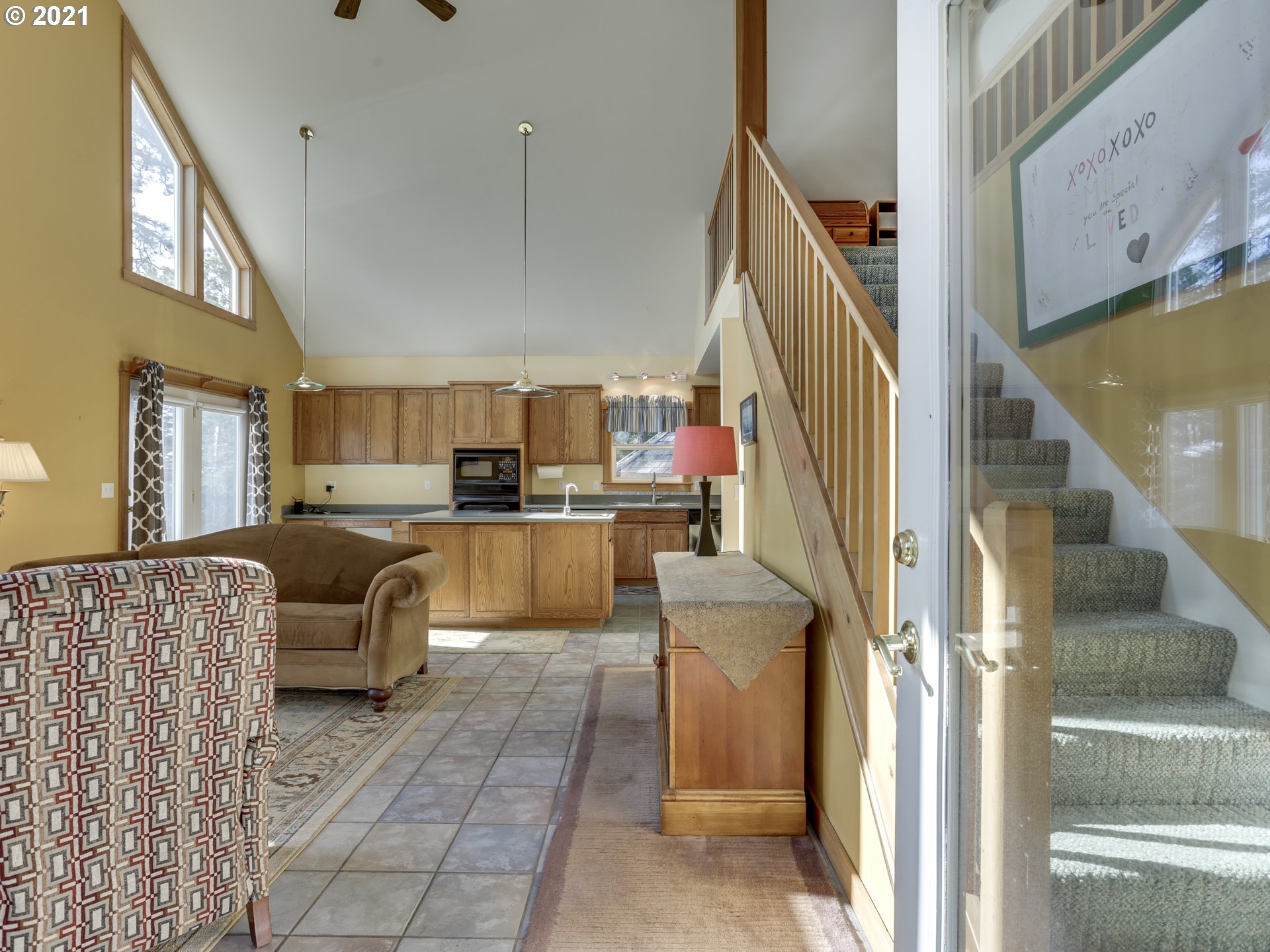 2800 Elder Road Hood River, OR 97031 - Photo 6 of 32 Gallery Image 6