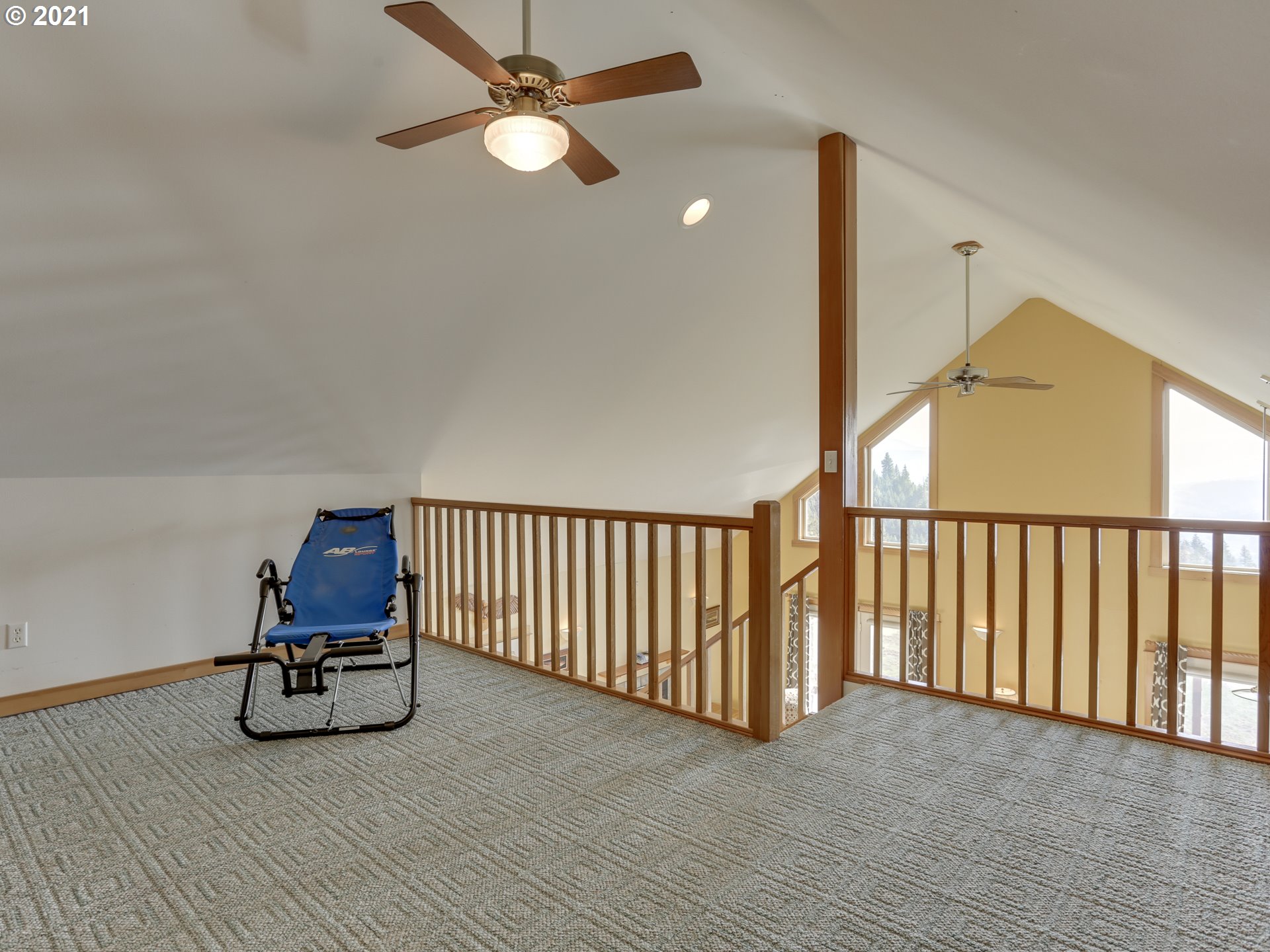2800 Elder Road Hood River, OR 97031 - Photo 9 of 32 Gallery Image 9