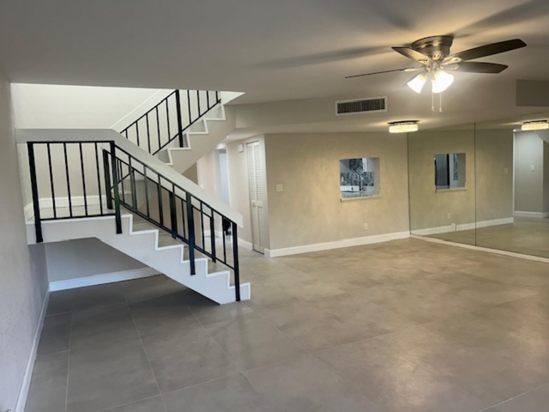 6563 Racquet Club Drive, Unit 124 Lauderhill, FL 33319 - Photo 14 of 36 6563 - 13