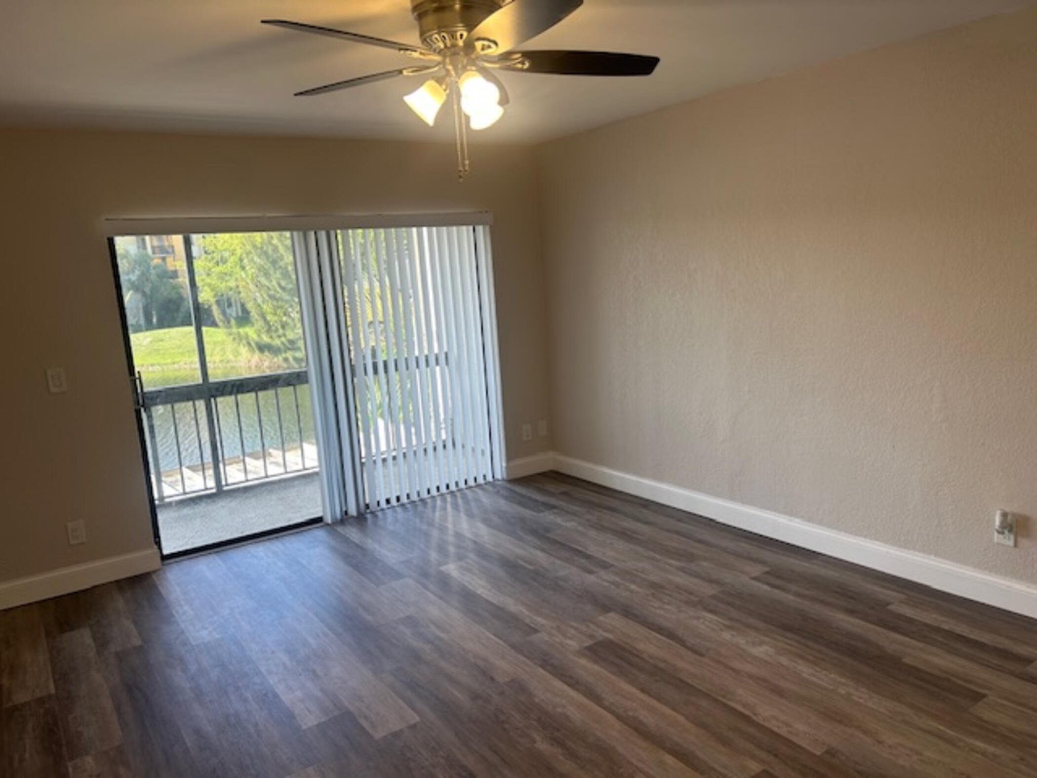 6563 Racquet Club Drive, Unit 124 Lauderhill, FL 33319 - Photo 25 of 36 6563 - 25