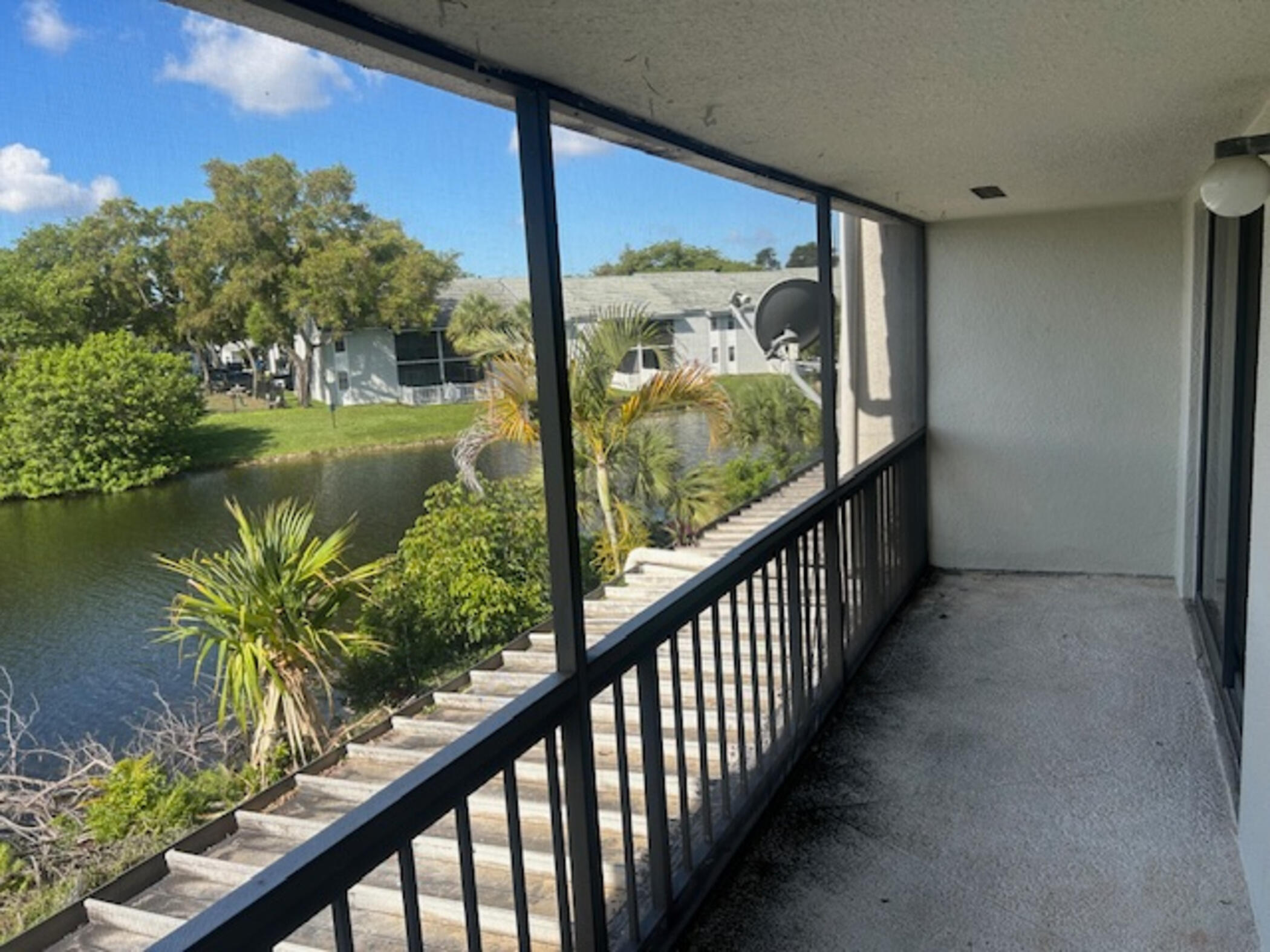 6563 Racquet Club Drive, Unit 124 Lauderhill, FL 33319 - Photo 32 of 36 6563 - 32