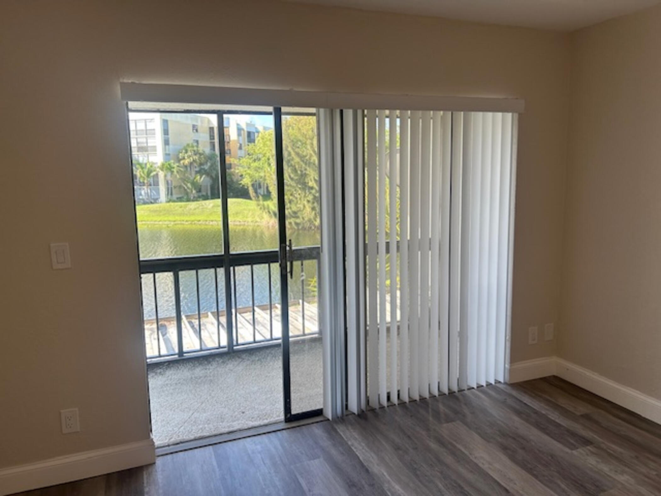 6563 Racquet Club Drive, Unit 124 Lauderhill, FL 33319 - Photo 34 of 36 6563 - 34