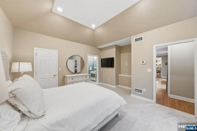 $2,599,000 | 91 Tekening Drive, Tenafly, NJ 07670