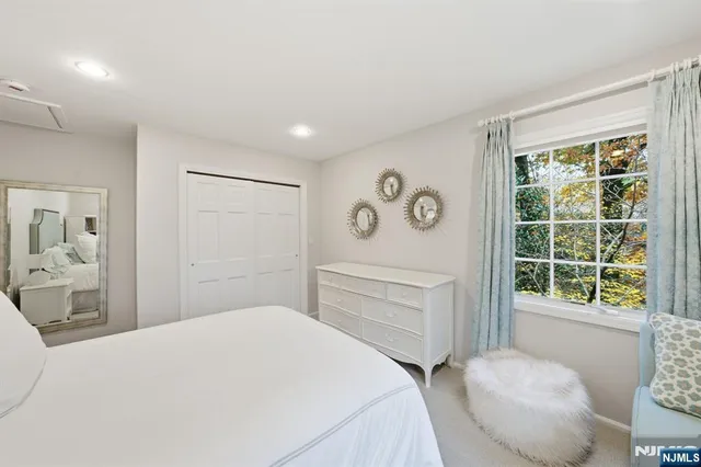 $2,599,000 | 91 Tekening Drive, Tenafly, NJ 07670