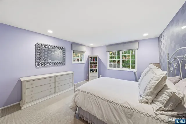 $2,599,000 | 91 Tekening Drive, Tenafly, NJ 07670