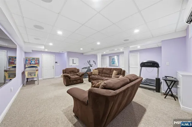 $2,599,000 | 91 Tekening Drive, Tenafly, NJ 07670