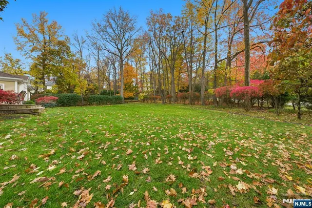 $2,599,000 | 91 Tekening Drive, Tenafly, NJ 07670